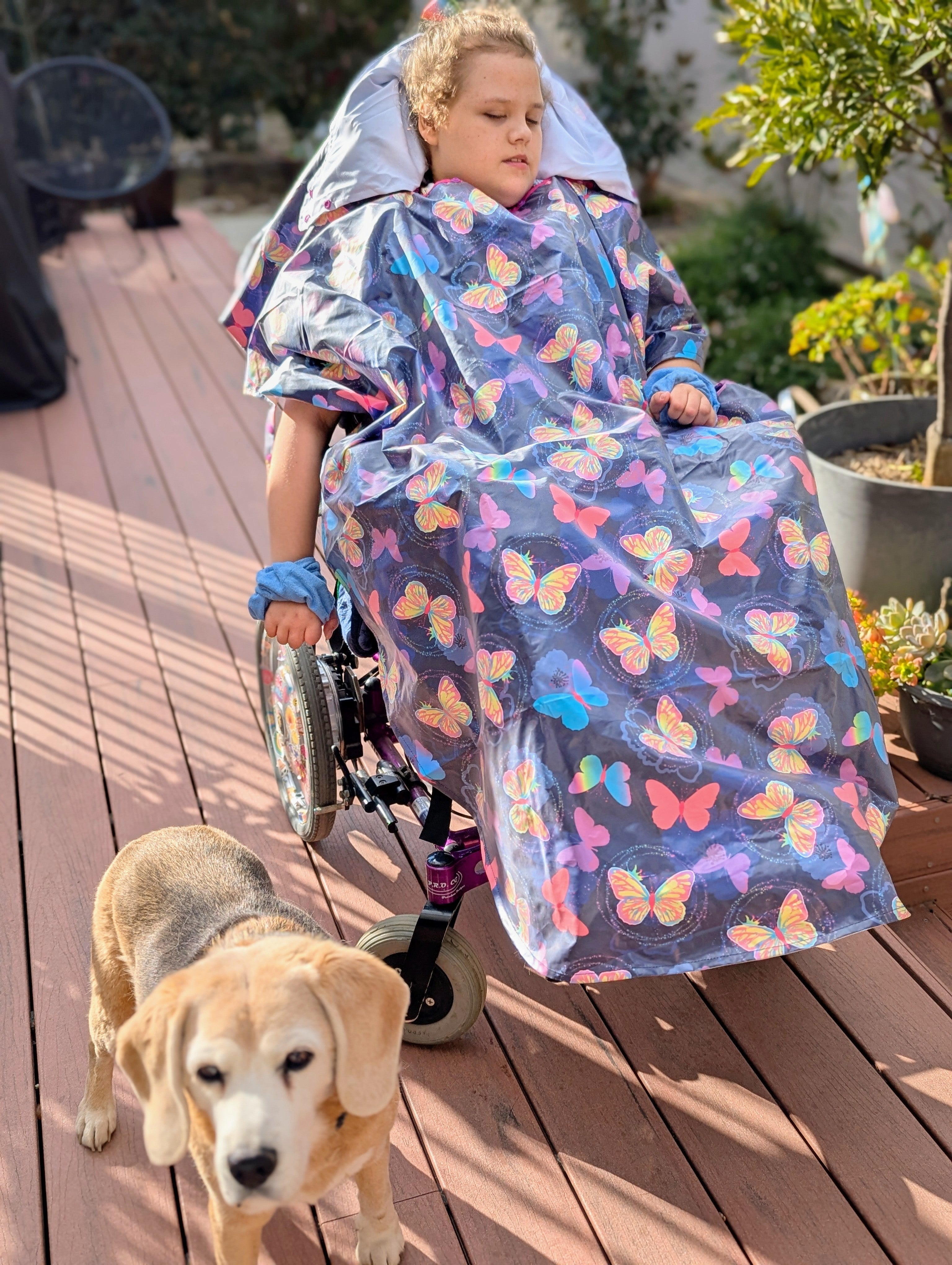 Mimi Poncho - Premium Poncho from Mimi Blankets - Just $58.65! Shop now at Mimi Blankets